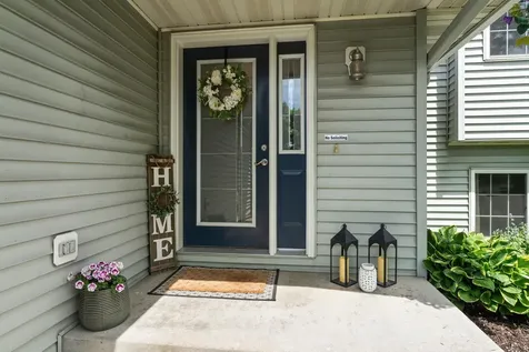 735 Marigold Drive Cambridge MN 55008