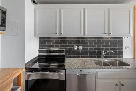 19 S 1st Street Minneapolis MN 55401