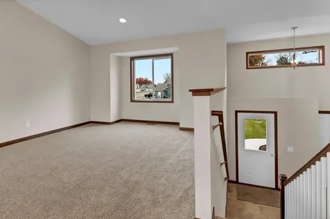 2582 Topaz Street Saint Augusta MN 56301