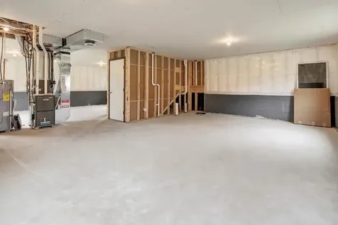 2582 Topaz Street Saint Augusta MN 56301
