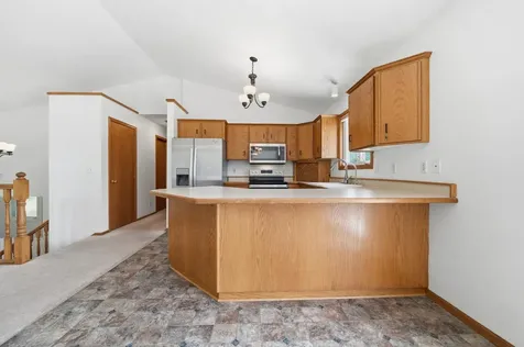 1100 Lochmist Lane NW Alexandria MN 56308