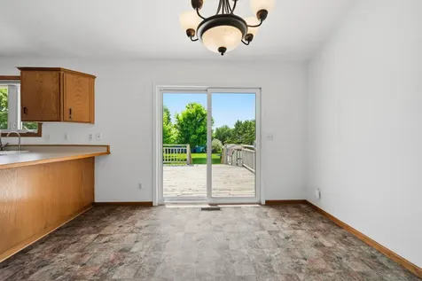 1100 Lochmist Lane NW Alexandria MN 56308