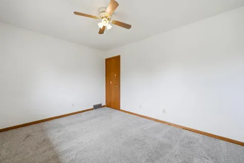 1100 Lochmist Lane NW Alexandria MN 56308