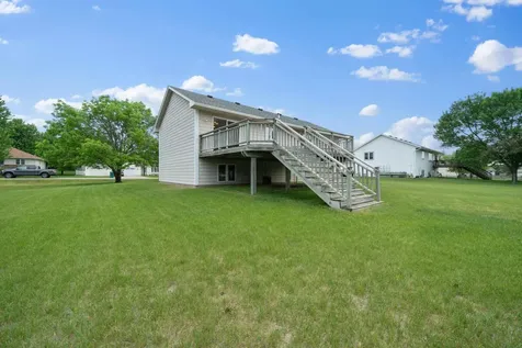 1100 Lochmist Lane NW Alexandria MN 56308