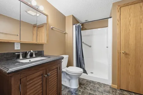 1100 Lochmist Lane NW Alexandria MN 56308