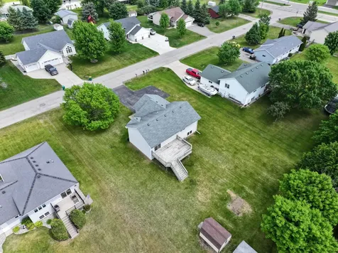 1100 Lochmist Lane NW Alexandria MN 56308
