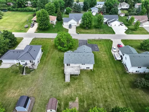 1100 Lochmist Lane NW Alexandria MN 56308