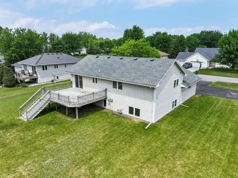 1100 Lochmist Lane NW Alexandria MN 56308