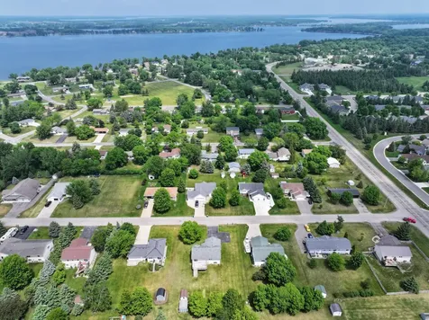 1100 Lochmist Lane NW Alexandria MN 56308