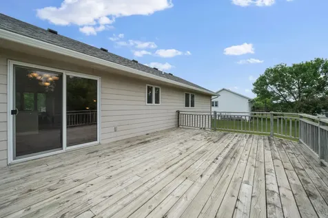 1100 Lochmist Lane NW Alexandria MN 56308