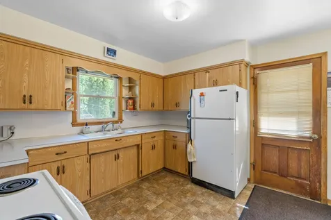 845 Spencer Street S Shakopee MN 55379