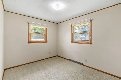 845 Spencer Street S Shakopee MN 55379