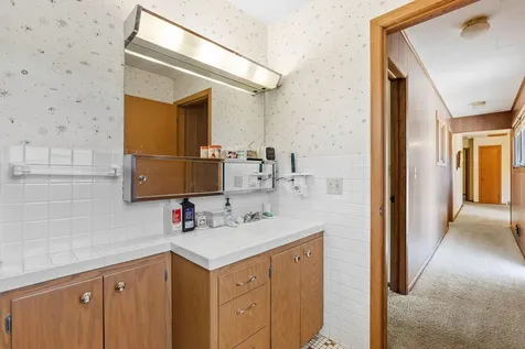 845 Spencer Street S Shakopee MN 55379