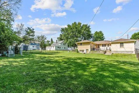 845 Spencer Street S Shakopee MN 55379