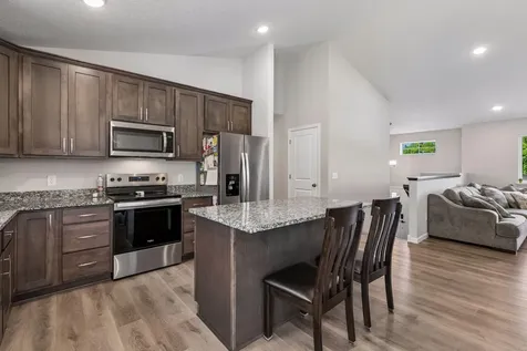 236 9th Ave Court NW Lonsdale MN 55046