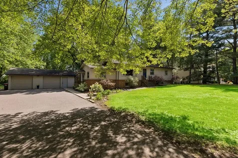 9883 Brookview Road Woodbury MN 55125