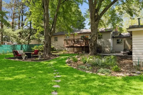 9883 Brookview Road Woodbury MN 55125