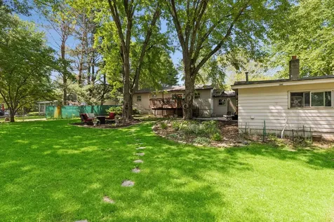 9883 Brookview Road Woodbury MN 55125
