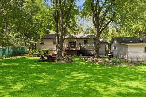 9883 Brookview Road Woodbury MN 55125