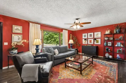 9883 Brookview Road Woodbury MN 55125