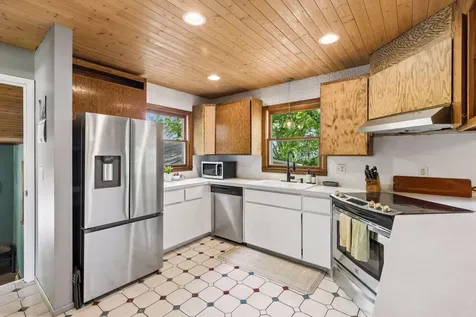 9883 Brookview Road Woodbury MN 55125
