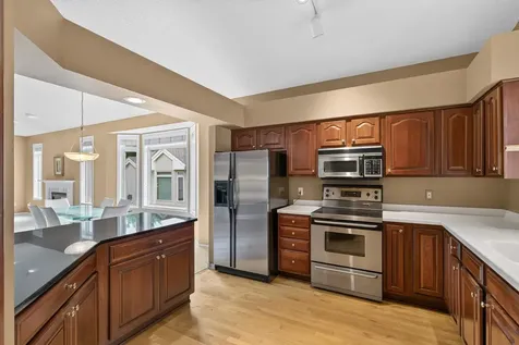 13364 Hummingbird Drive Apple Valley MN 55124