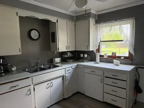 245 5th Avenue NE Blooming Prairie MN 55917