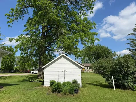 245 5th Avenue NE Blooming Prairie MN 55917