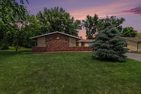 115 Marvin Lane Northfield MN 55057