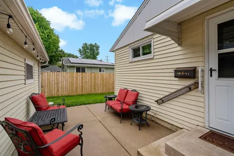 16281 Evanston Avenue SE Prior Lake MN 55372