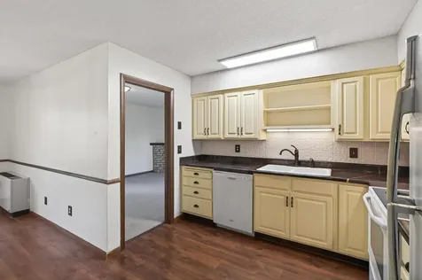 2200 Nevada Avenue S Saint Louis Park MN 55426