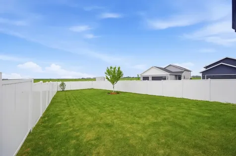 1138 Highland Lane W West Fargo ND 58078
