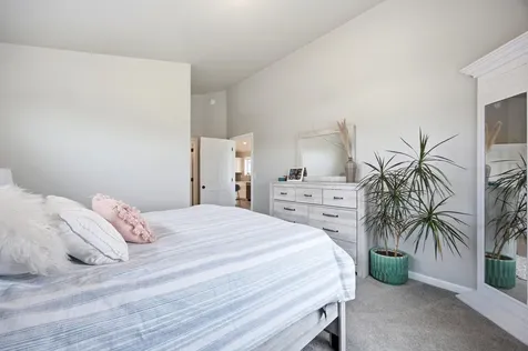 1138 Highland Lane W West Fargo ND 58078