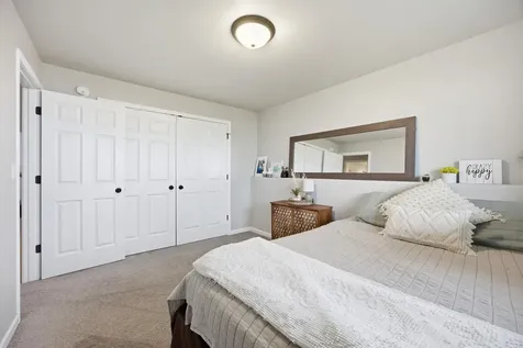 1138 Highland Lane W West Fargo ND 58078