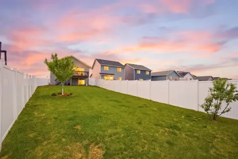 1138 Highland Lane W West Fargo ND 58078