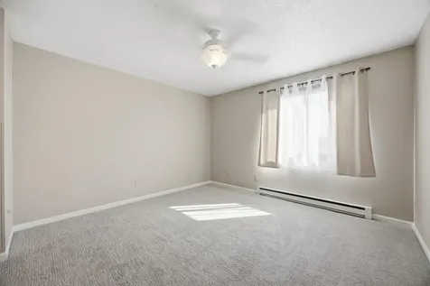 341 Prairiewood Circle S Fargo ND 58103