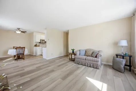 341 Prairiewood Circle S Fargo ND 58103