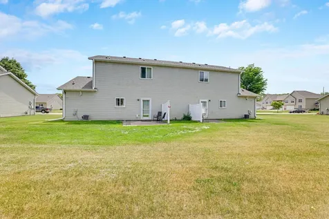 5133 Weatherstone Drive NW Rochester MN 55901