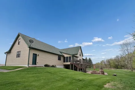 9966 80th Street SW Howard Lake MN 55349