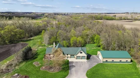9966 80th Street SW Howard Lake MN 55349
