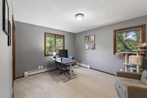 5590 Matterhorn Drive NE Fridley MN 55432