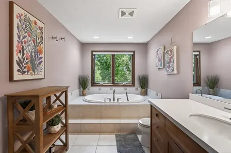5590 Matterhorn Drive NE Fridley MN 55432