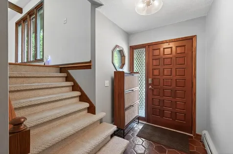 5590 Matterhorn Drive NE Fridley MN 55432