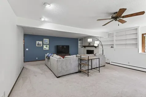 5590 Matterhorn Drive NE Fridley MN 55432