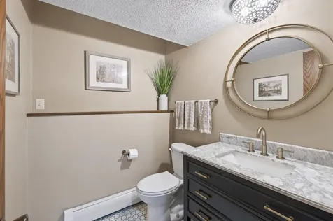 5590 Matterhorn Drive NE Fridley MN 55432