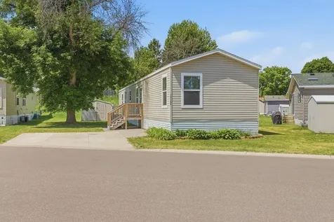 10162 Pierce Place NE Blaine MN 55434