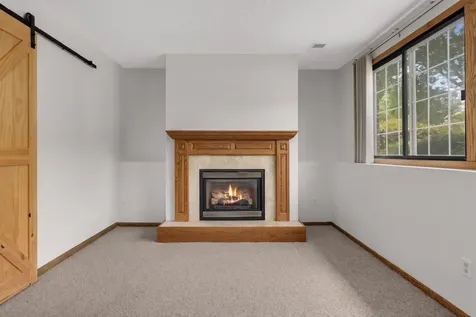 7654 12th Street N Oakdale MN 55128