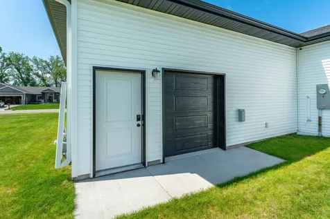 1426 Summerwood Trail W Dilworth MN 56529