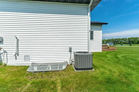 1426 Summerwood Trail W Dilworth MN 56529