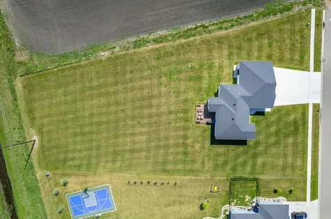 1426 Summerwood Trail W Dilworth MN 56529